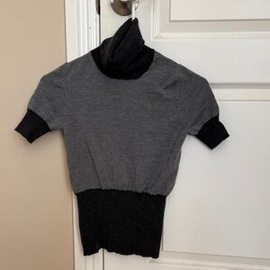 Theory Gray and Black Women's Sweater